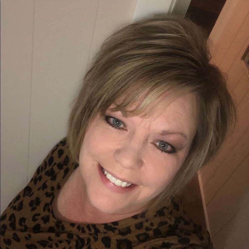 Meet your Posher, Ronda